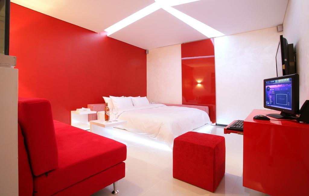 Antives Hotel Goyang Quarto foto